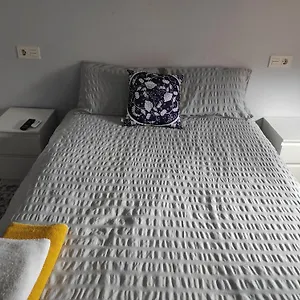  Homestay Bego Spain