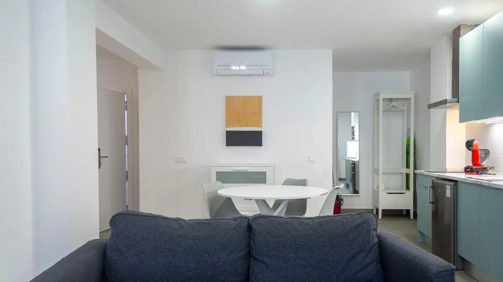 Apartment Apartamentos La Tahona Cadiz Spain