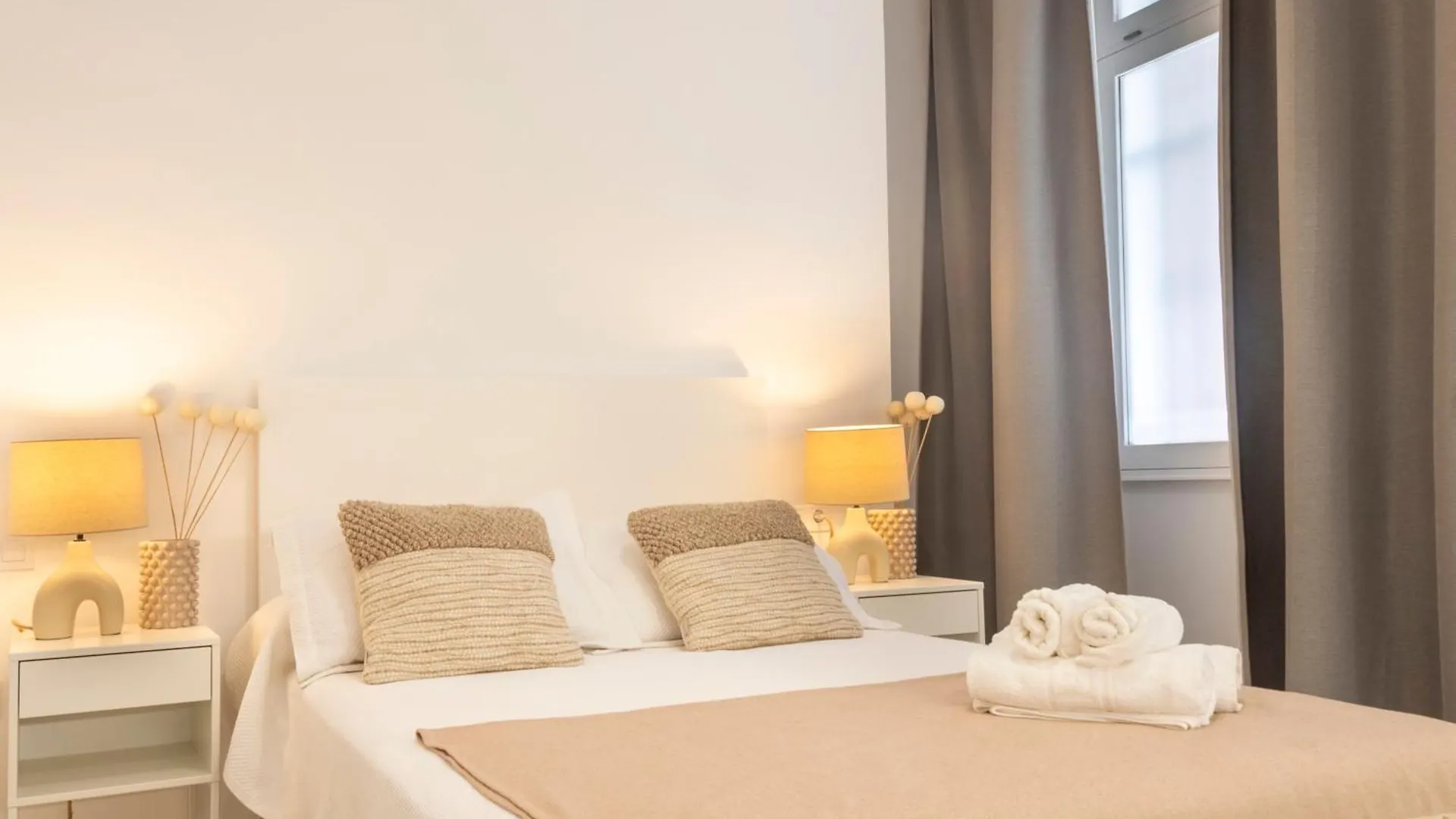 Apartamentos La Tahona Cadiz