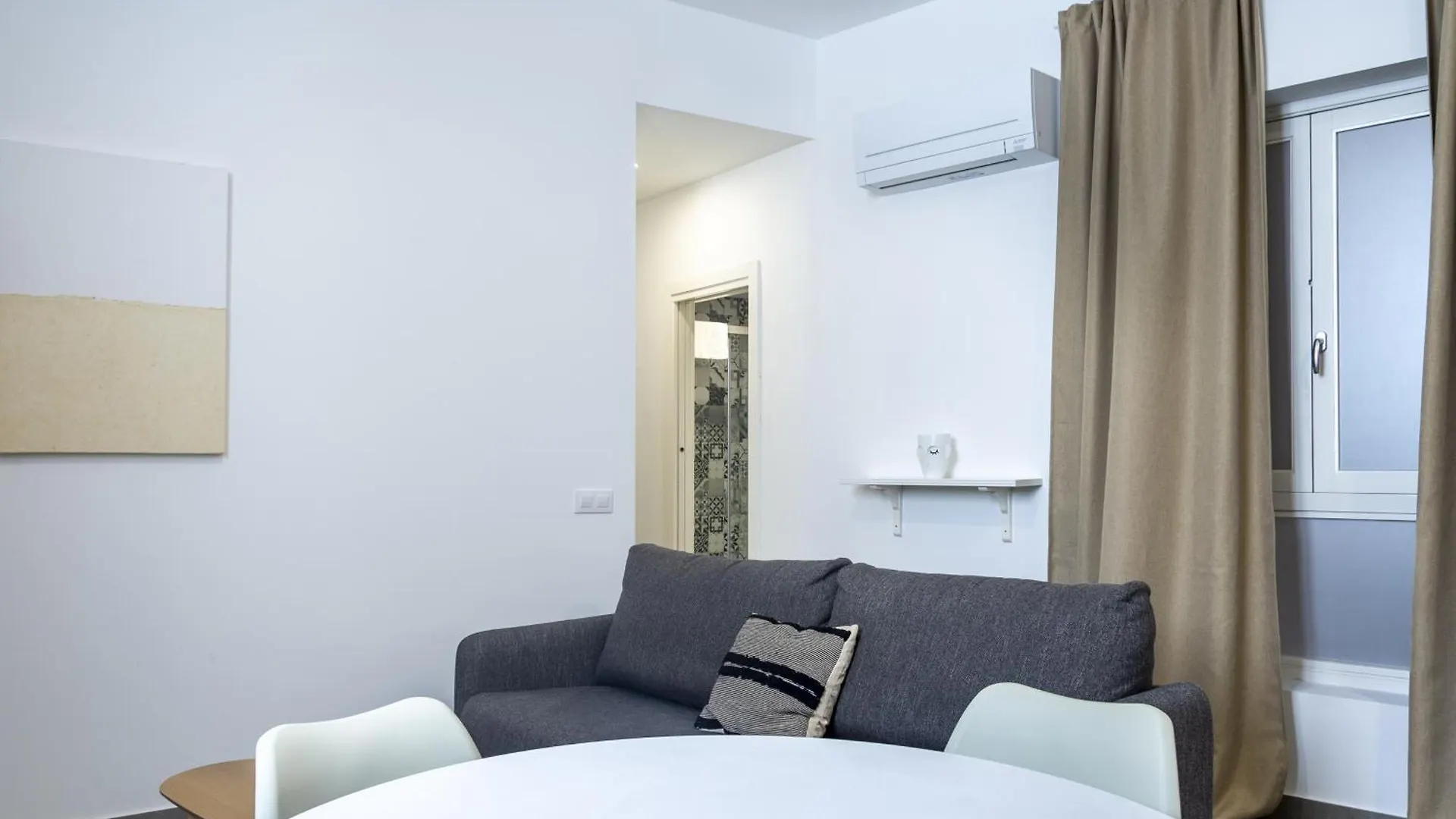 Apartamentos La Tahona Cadiz 0*,